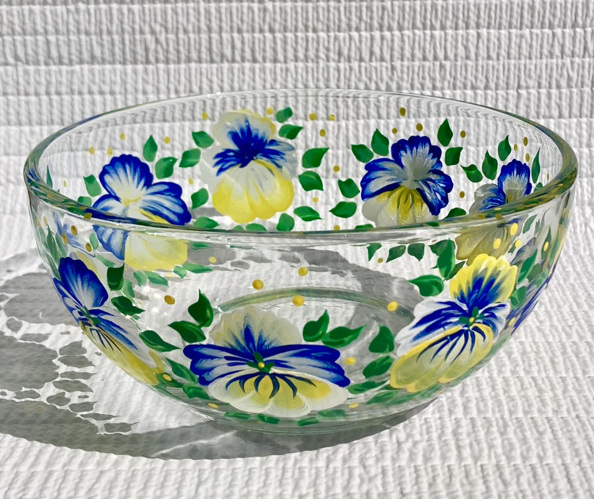 ipaintitpretty's tweet photo. I’m a Star Seller on Etsy this month! That means you can purchase from my Etsy shop knowing I have a record of providing an excellent customer experience.
https://t.co/mlZrgap9oV #gifts #handpaintedglass #wineglasses #etsyhandmade #giftsforher #homedecor #uniquegifts #SMILEtt23 https://t.co/j2GNWFw845
