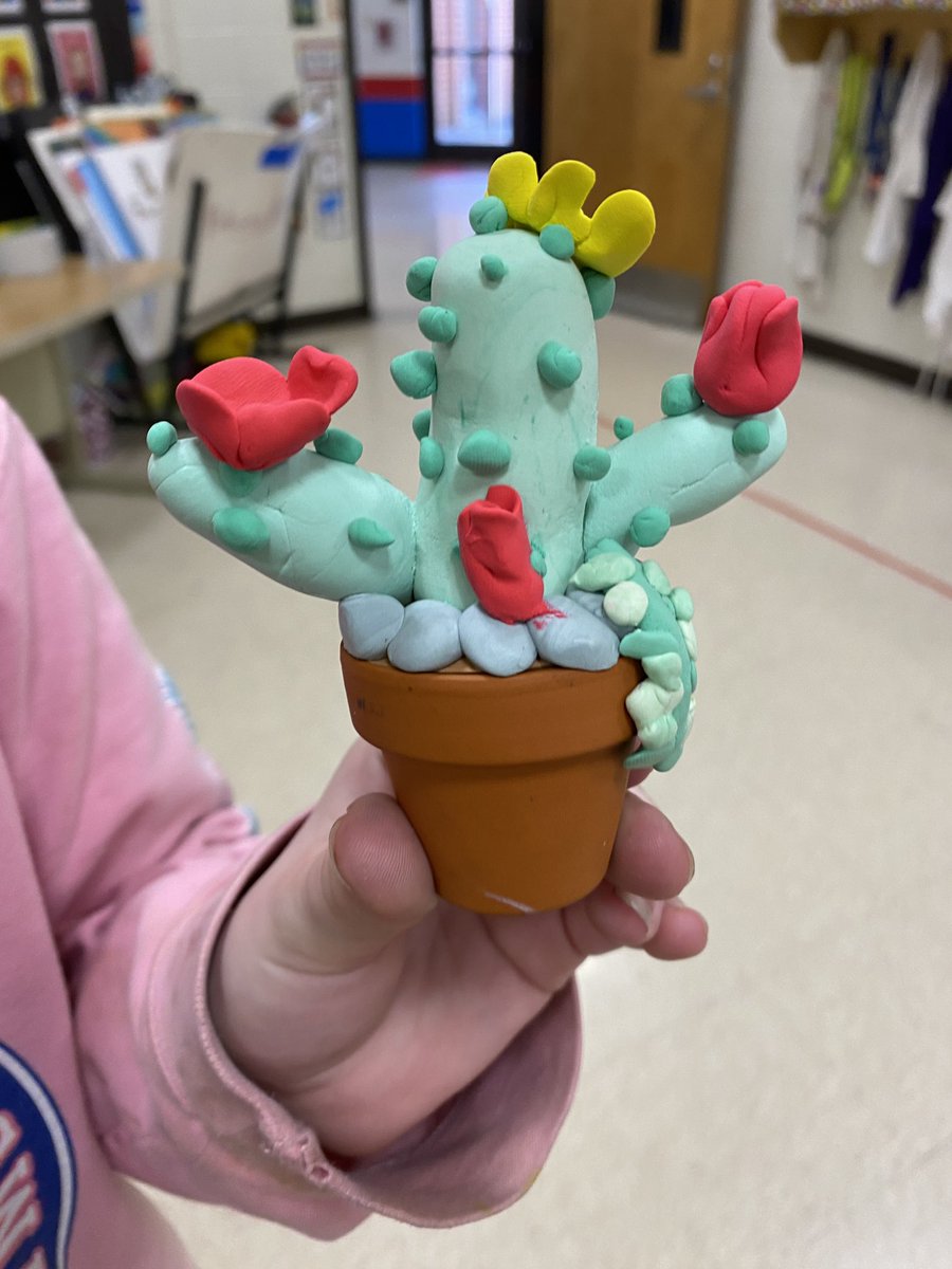 April Lammers tweet media