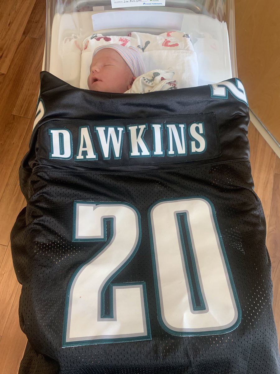outsidethebirds's tweet photo. Hallelujah! Meet my first son,
Beau Dawkins Haufler
Couldn’t think of a more powerful name to give him.
#blessedbythebest #Bdawk @BrianDawkins https://t.co/FV6qr2oyIb
