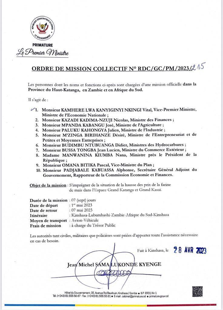 LabundaJespere's tweet photo. Toute cette équipe pour moustiquaire imprégnée?
@PatrickLokala_ 
@central_sage 
@Evebazaiba 
@leParrainRDC 
@ThierryKambundi 
@LukondeSama 
@DidierBudimbu 

On en verra de toutes les couleurs. https://t.co/cpWQ9rGEDO