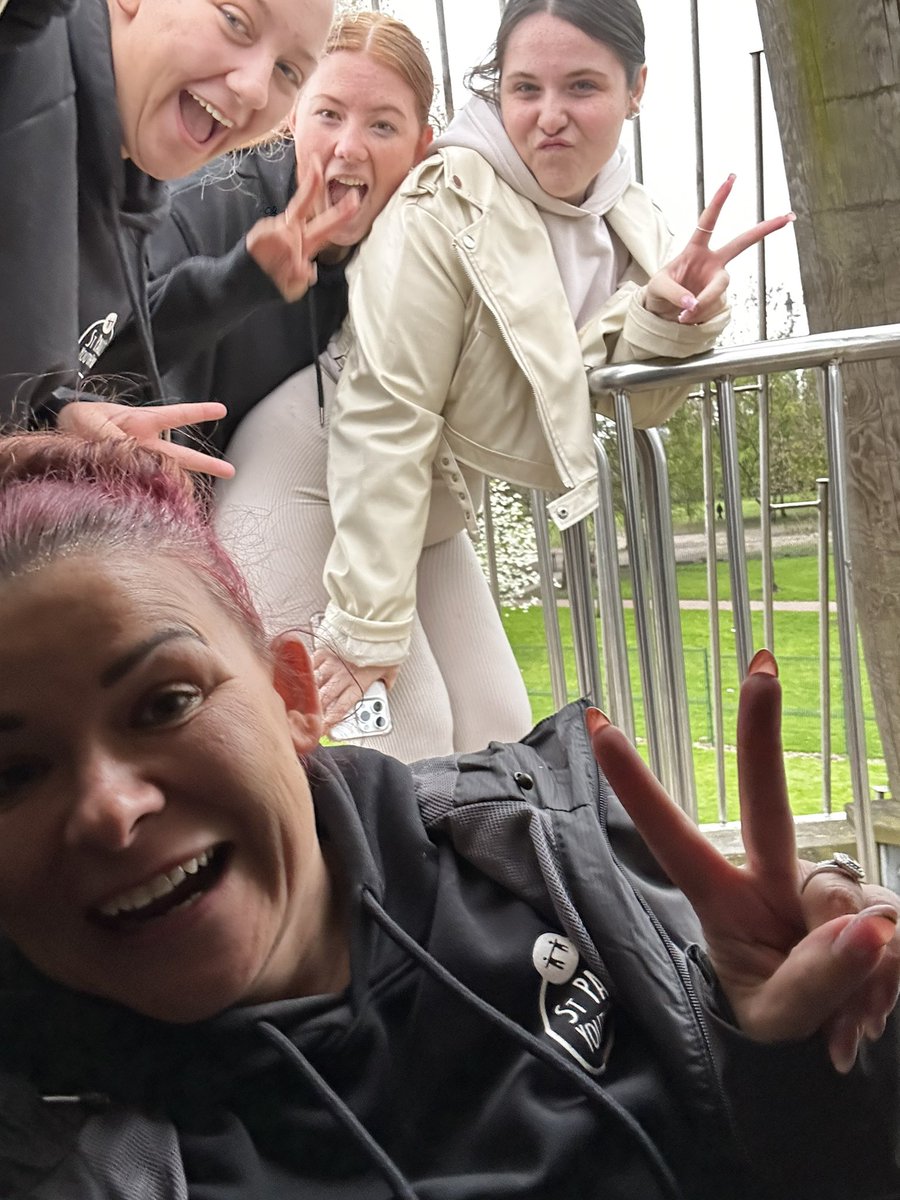 @VickySPYF tweet media