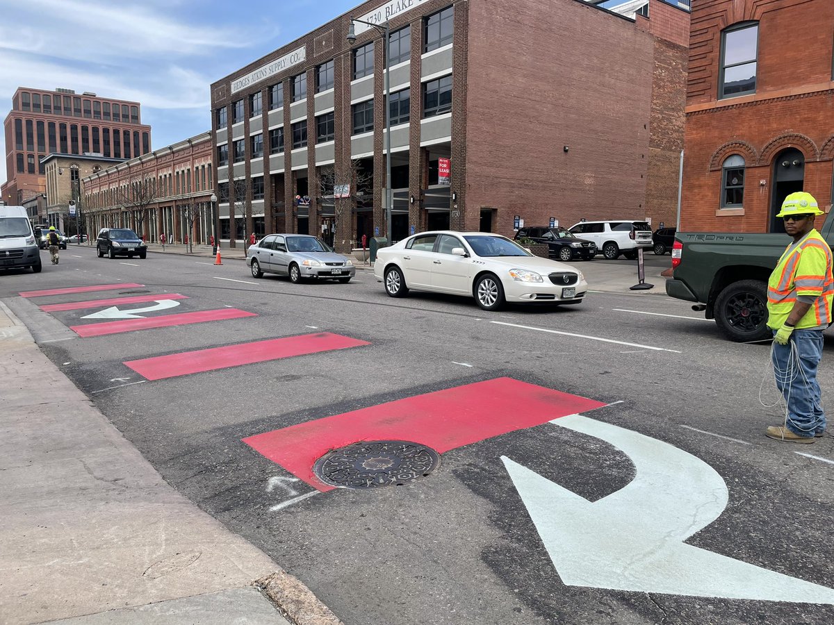 denver_streets's tweet photo. Protected bike lanes and transit-only lanes are going in on Blake and Market streets in Lower Downtown Denver! #bike #transit #sustainability #VisionZero https://t.co/1ct3J0mP0l