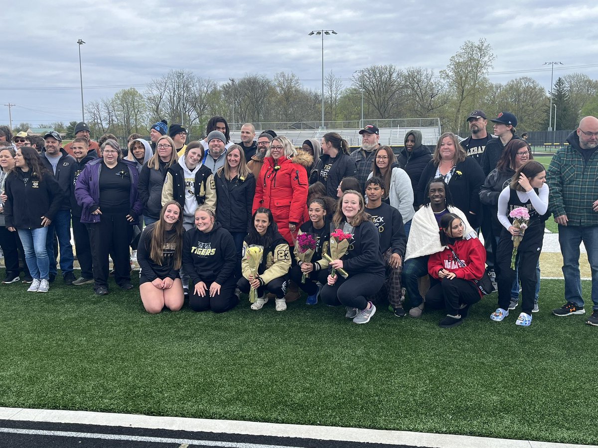 Thank you seniors! <a href="/lebanontigers/">Lebanon Tigers</a> <a href="/LebanonHSTigers/">Lebanon High School</a> <a href="/Lebanon_Schools/">Lebanon Schools</a>