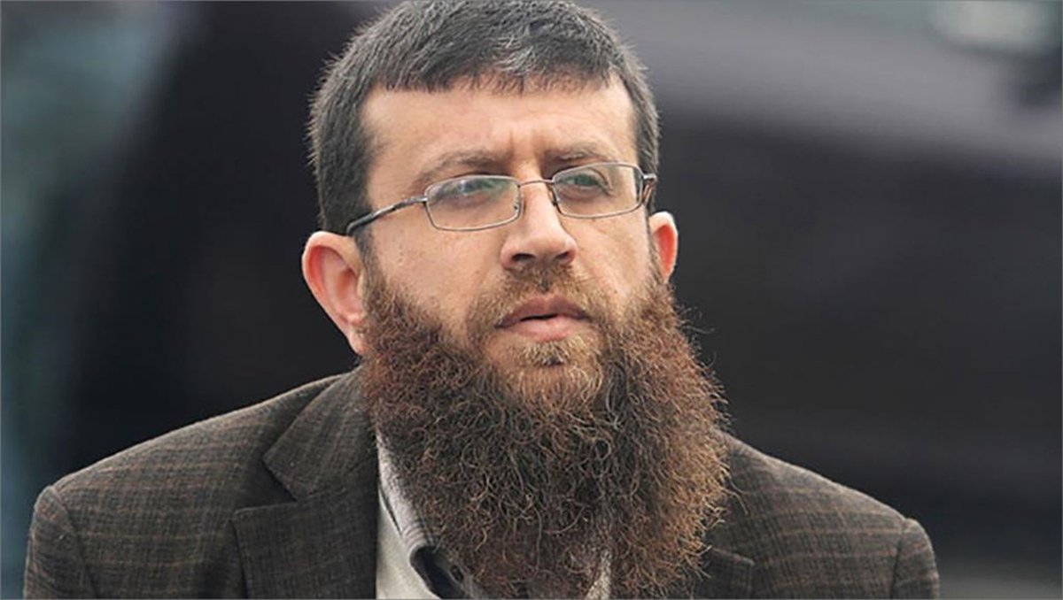 embpalestinacl's tweet photo. Prisionero palestino Khader Adnan, de 44 años, murió luego de una huelga de hambre de 86 día, que inició en protesta por su detención administrativa, sin cargos ni juicio, en una cárcel israelí. https://t.co/oUakWvt7o8