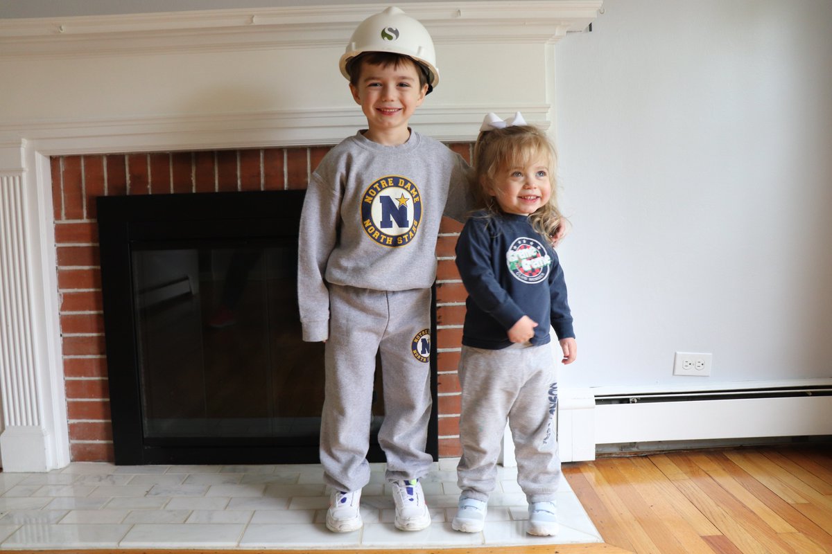 SynergyBuilders's tweet photo. Demo day in Clarendon Hills! Synergy’s demo crew had two little experts added to the team to help start their project today!
Stay tuned for the video on how their special golden hammers, Synergy hard hats, (and crayons) were put to use in knocking down those walls!
#DemoDay https://t.co/QSqjEKnFm3