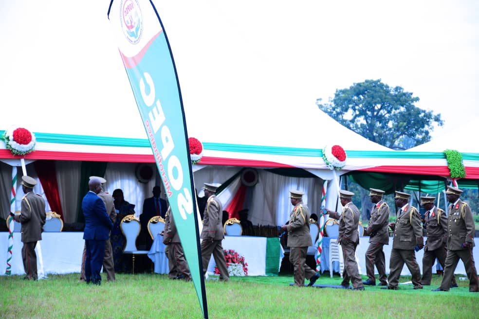 kurikuravugwam1's tweet photo. La @SOPEC2019MF partout où vous êtes avec des solutions près de vous partout où vous êtes au Burundi et à l'étranger. Profitez #bindoomobile #sopecash #retraitcash https://t.co/k9w25oKUQN