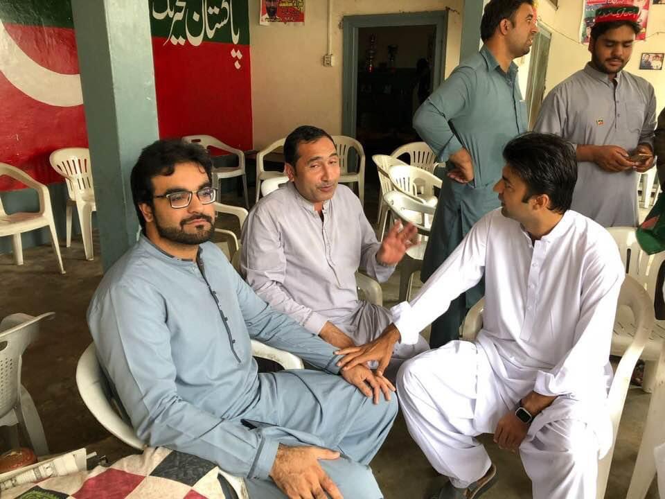 RizwanB123's tweet photo. مراد سعید کے اوپر بے بنیاد مقدمات اور  ممکنہ گرفتاری کی ہم سخت الفاظ میں مزمت کرتے ہیں۔
#iAmMuradsaeed https://t.co/3DTGejBLRI