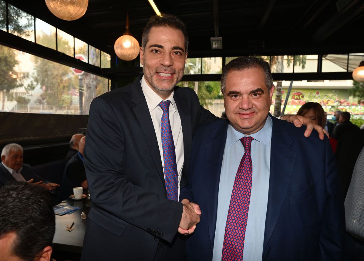 vspanakis's tweet photo. «Θα συνεχίσω να διεκδικώ για τις γειτονιές μας» τόνισα στην ομιλία μου στον Άλιμο.
#Βασίλης_Σπανάκης #Βασίλειος_Πέτρος_Σπανάκης #Πάντα_δίπλα_σας #Μαζί_Ξανά #vspanakis #notios_tomeas #nd #Άλιμος #alimos https://t.co/qkUkWzBe2P