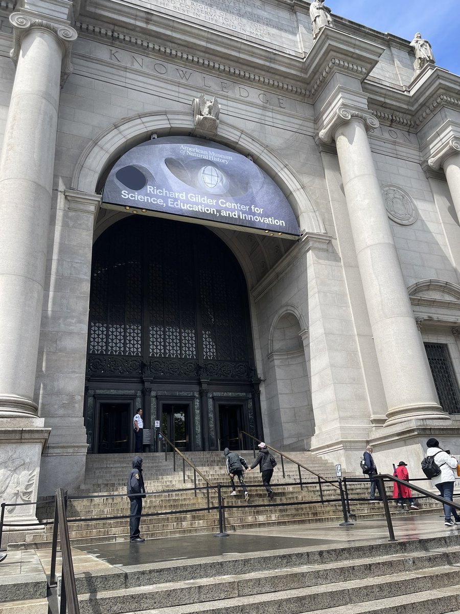 YuiDesign tweet media