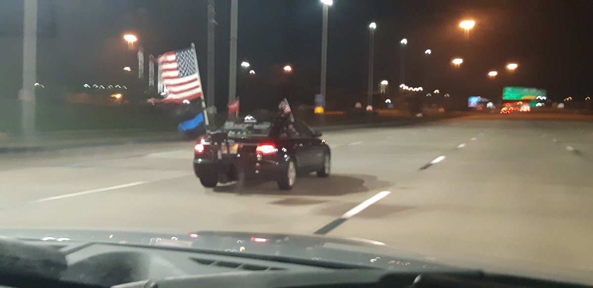 1classRideNJ's tweet photo. @UnionPatriot369 @realDonaldTrump #MagaDragTheInterstate newJersey is ready! https://t.co/RctmCuncqP