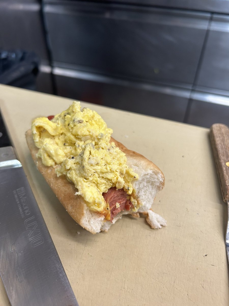 egg on hot dog for breakfast
