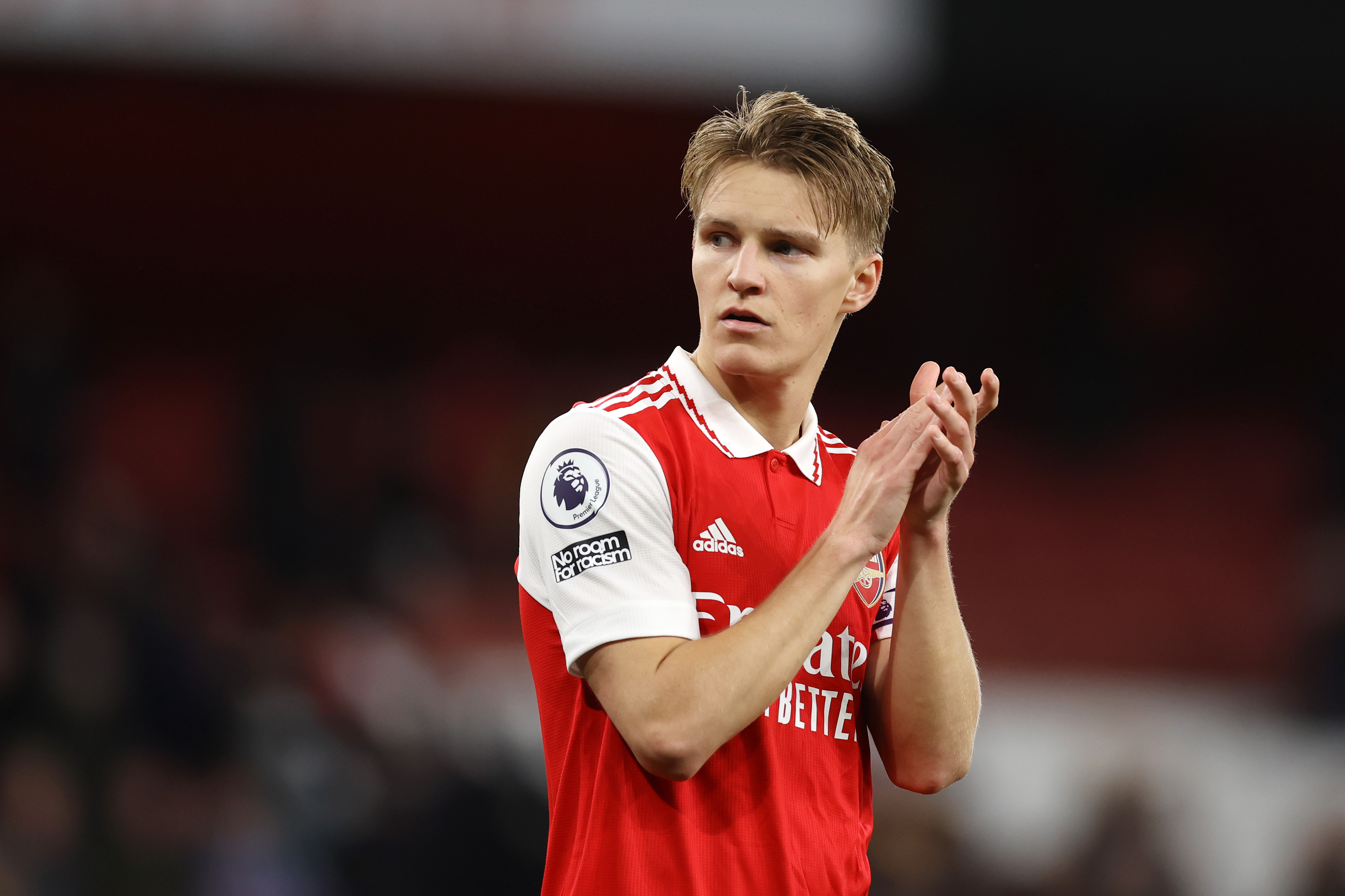 3 Momen Tak Terlupakan saat Arsenal Lumat Chelsea, dari Kecerdikan Arteta sampai Magis Odegaard
            - galeri foto