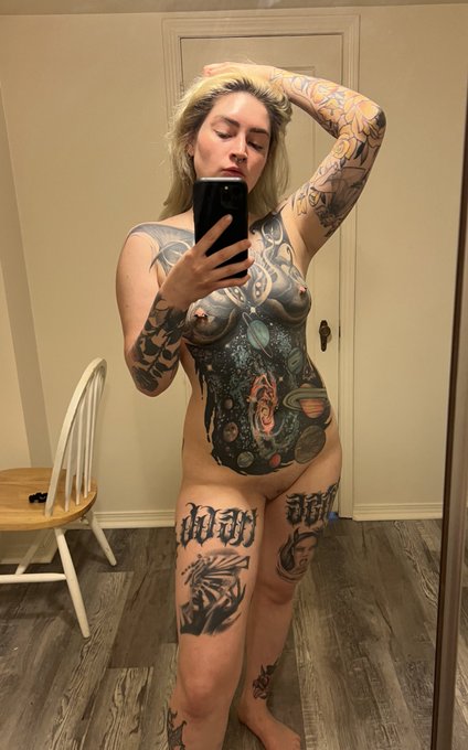 How tall do you think I am? ❤️&zwj;🔥⬇️ https://t.co/J3MrJQVkOC