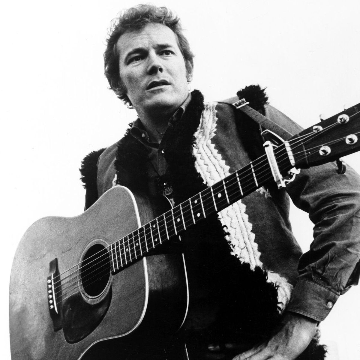 Look at this magnificent guy. When I was a kid growing up in Trinidad Gordon Lightfoot WAS Canada to me. He has more popular tunes but I hope you give 'Canadian Railroad Trilogy' a spin sometime this week. #RIP #Legend
