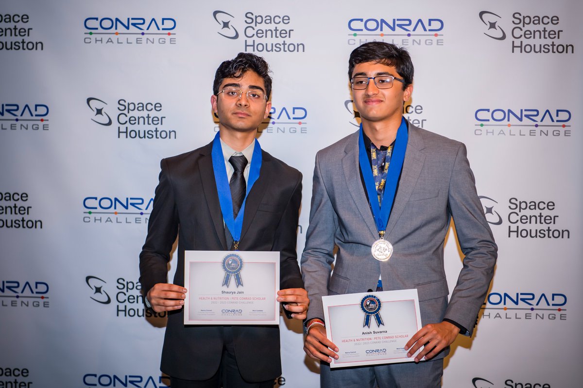 ConradChallenge's tweet image. Now for our Health &amp;amp; Nutrition Pete Conrad Scholar spotlight! Team UltraGrasp designed an autonomous, cost-effective and non-invasive prosthetic forearm that eliminates electromyography. Congratulations!⚕️🍎 #ConradSummit2023 #DesignTheFuture