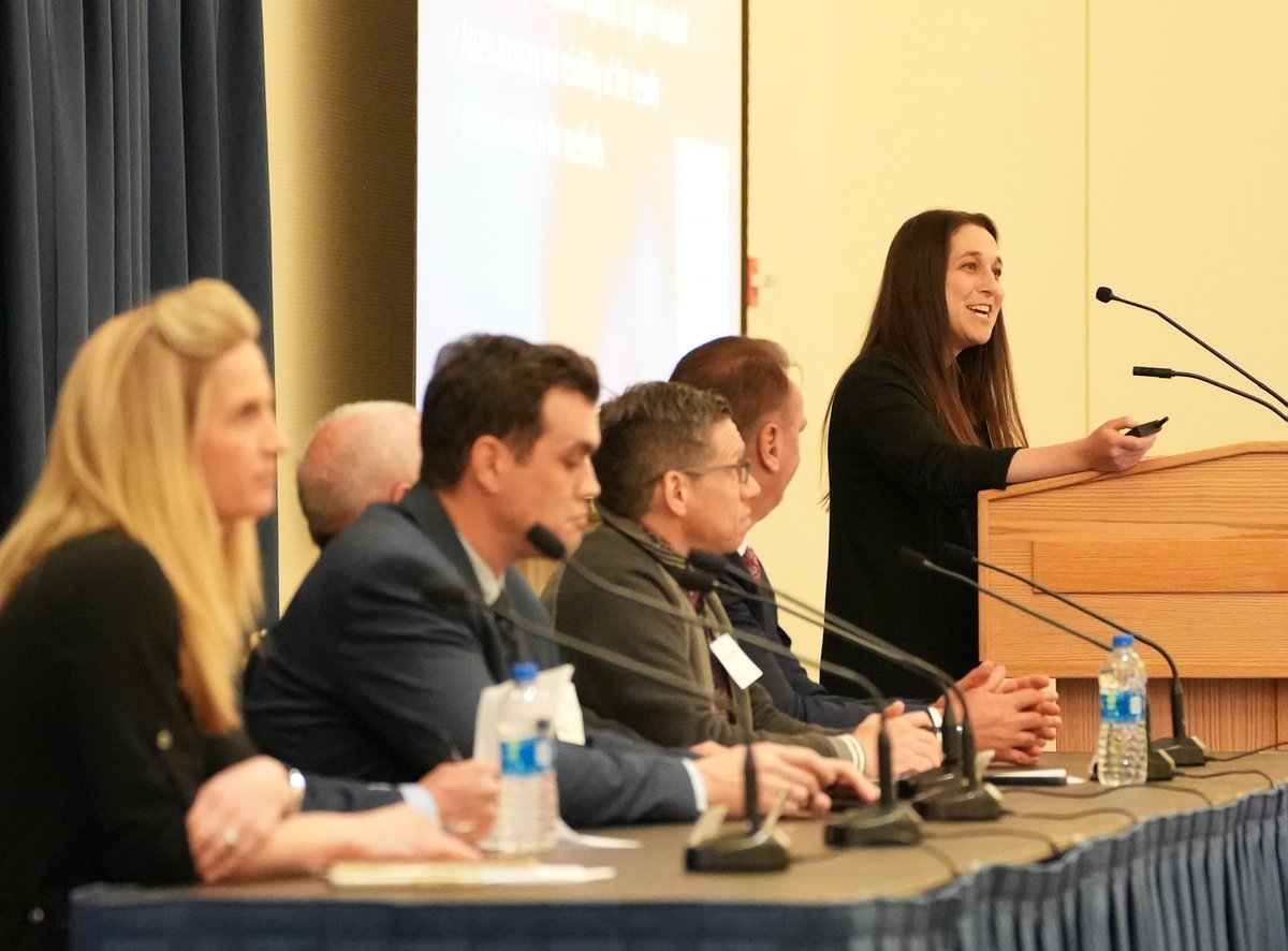 Scientist at <a href="/EnvDefenseFund/">EDF</a>, Peri Rosenstein, shares key qualities of strategies &amp; products: 

1. Effective at reducing enteric #methane w/o causing negative environmental trade-offs🌏
2. Safe for humans &amp; animals🐄
3. Widely adopted by the industry🙋‍♀️
4. Accepted by consumers✅