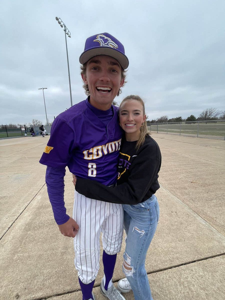 KyndyllGarrison's tweet photo. The most hardworking and humble man I know! Couldn’t be more happy to know him and watch him play the sport he loves. God is doing amazing things for you. So proud of you Rit! 🤍 @rittersteinmann https://t.co/iSETqb4iod