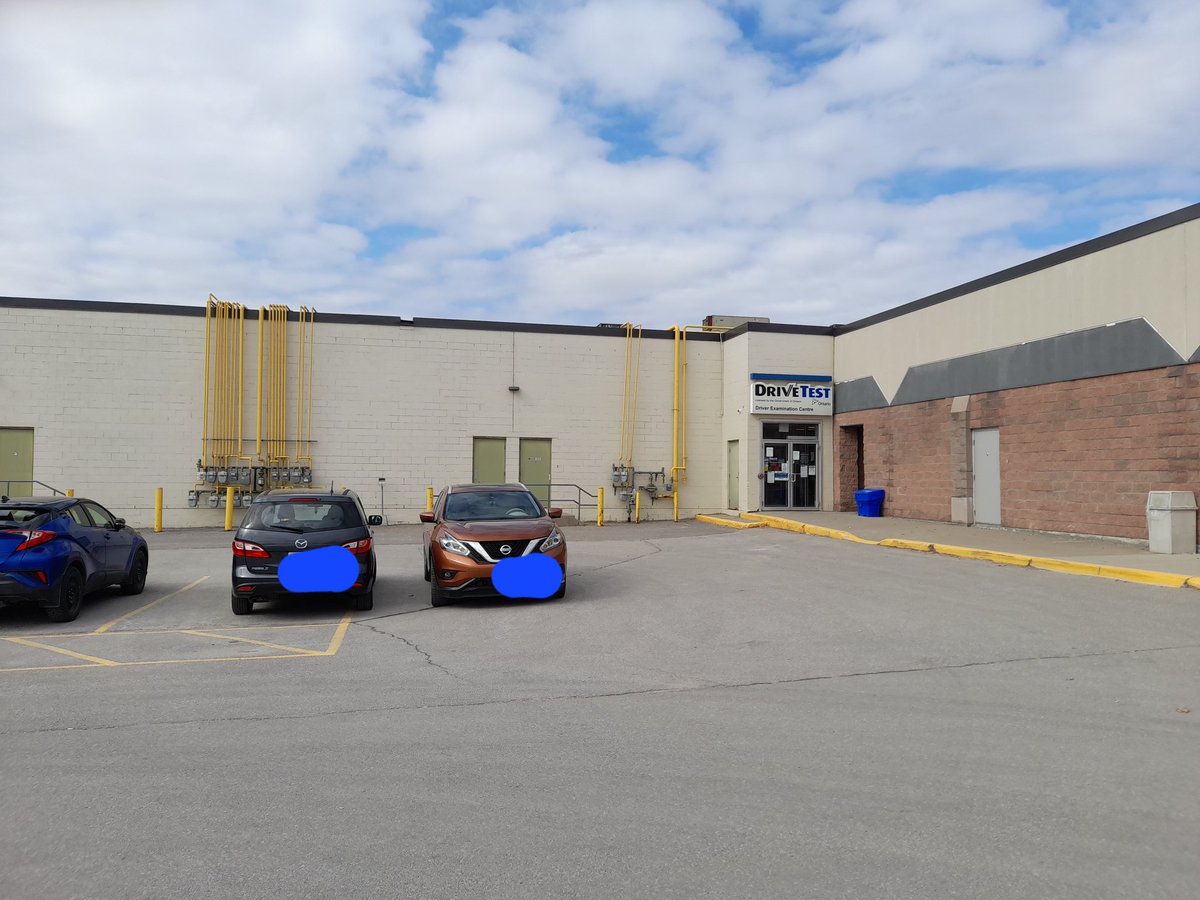 Bibliophiliacs's tweet image. Seen at the local #DriveTest
🤦‍♀️ #EpicFail