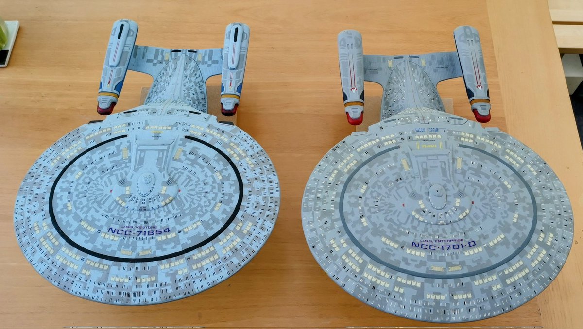 JJModelMaking's tweet image. USS Venture and Enterprise. As Galaxy class exploration cruisers, it&apos;s rare to see these together in the wild. Especially now as Venture on a long duration mission in my friends man cave.
#StarTrek #Galaxyclass #Stwrship