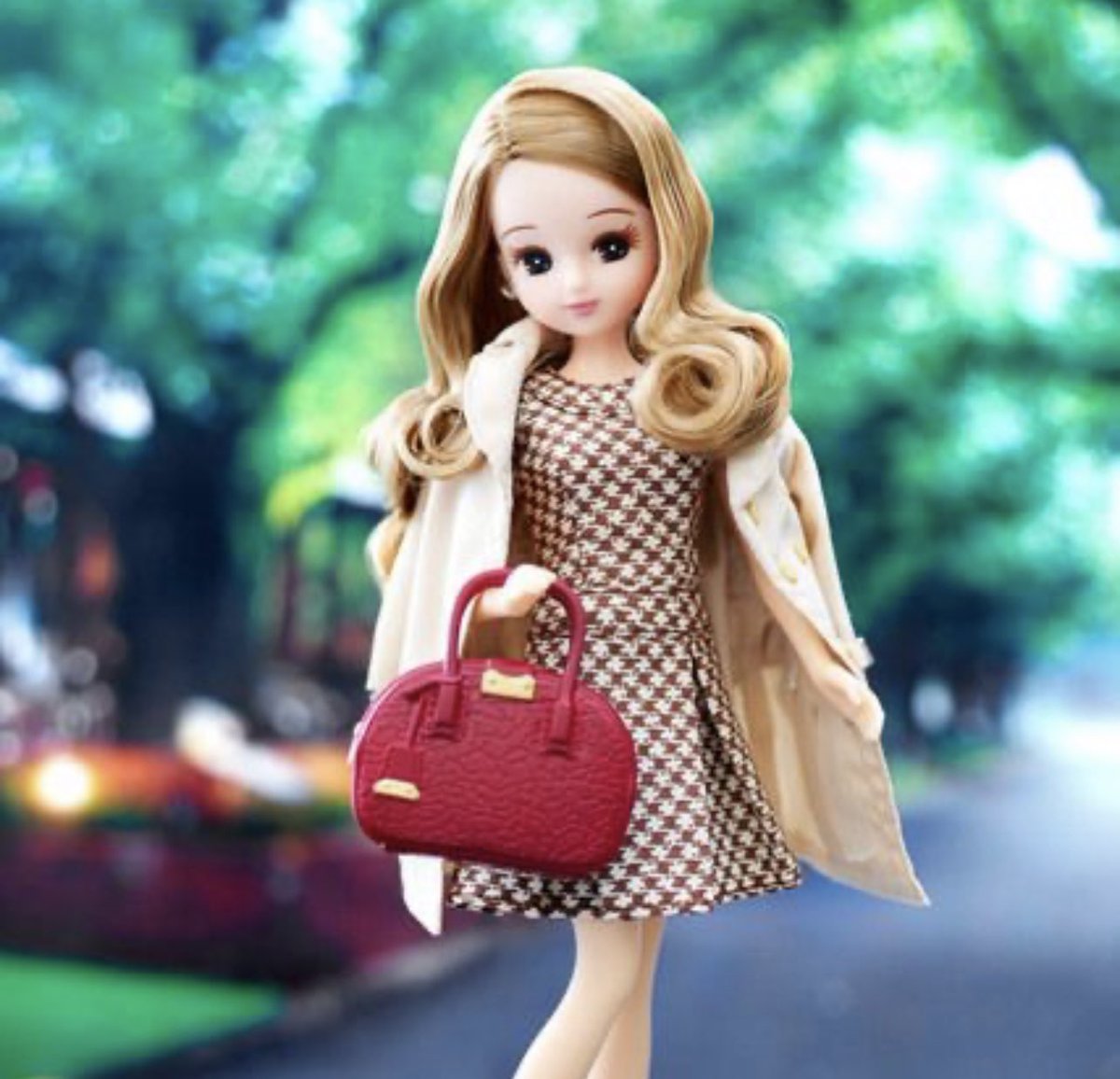 おはようございます
今日はなんのひか知ってますか
実は5月3日は 【リカちゃん】の誕生日なんですよ🎉永遠の可愛いらしさうらやましい〜見習いたいですね💖で、お歳はいくつなのかしら...？
#リカちゃん #誕生日 #ゴールデンウィーク