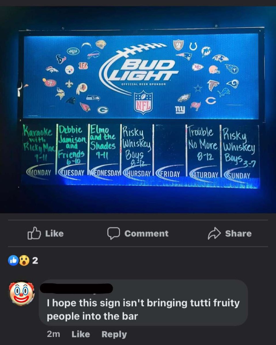 TheGungFuKitty's tweet photo. Oh it is, they just opened a glory hole at the chili's https://t.co/LzW2DqIftX