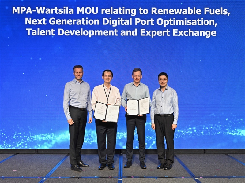 wartsilacorp's tweet photo. We’ve signed a MoU with @MPA_Singapore to collaborate in mutually beneficial areas to enable the introduction of #NextGen #renewable fuels, optimise #DigitalPort operations &amp; develop future talent.

#PressRelease 👉https://t.co/VG37MxQ7xZ 

#decarbonisation  #FutureFuels https://t.co/JCKuPIUwx8