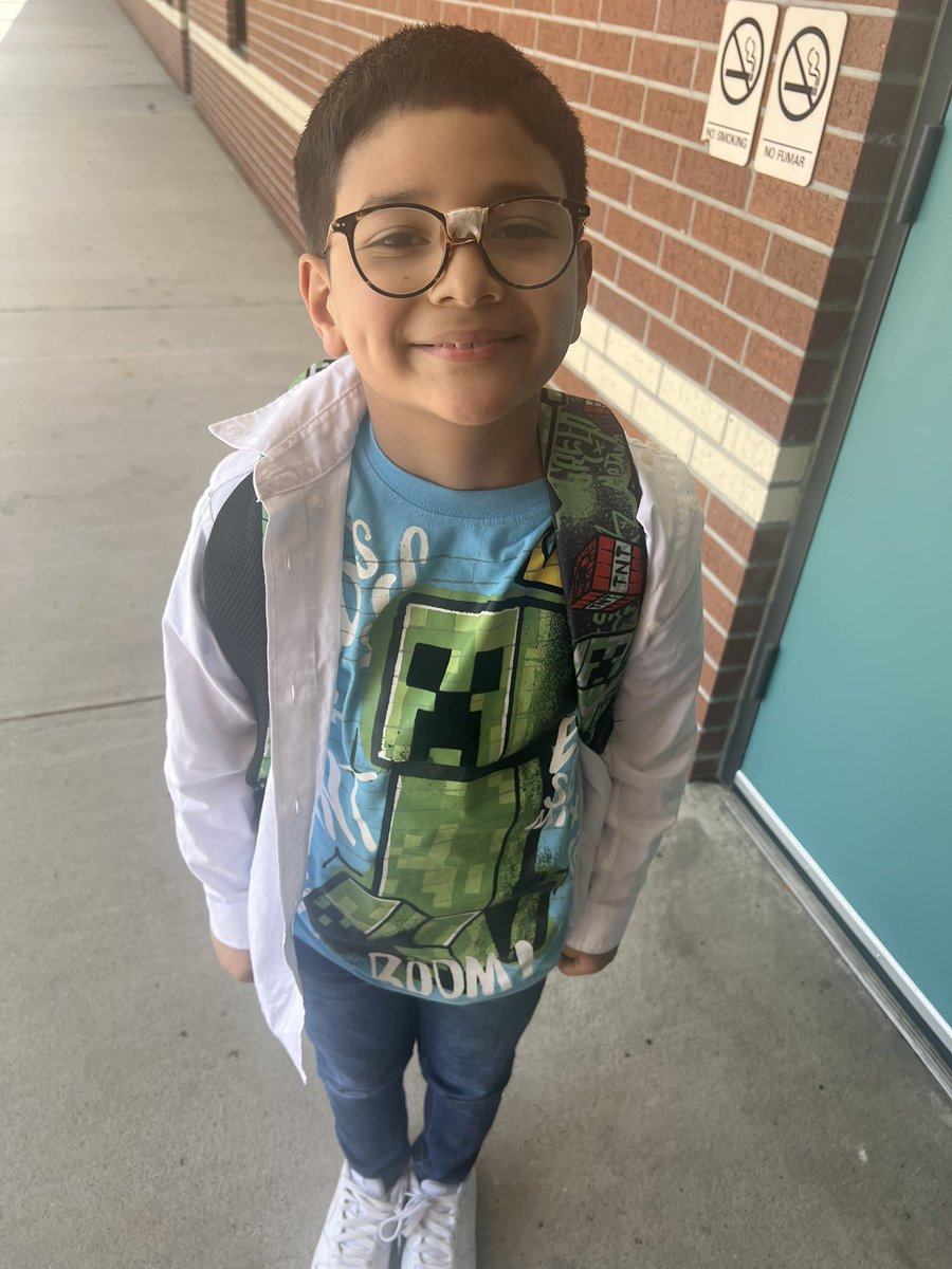 HarrisES_AISD's tweet photo. It was GEEK DAY at Harris on Monday.
Yesterday we dressed as a "GEEK" to promote our 3rd, 4th, and 5th graders DOMINATING the Math STAAR on Wednesday, May 3rd!! #HarrisFINALE @norman_dionisio @DrAnnHill1 @KCtheAP @burke_frieda https://t.co/W8mgiWvByn