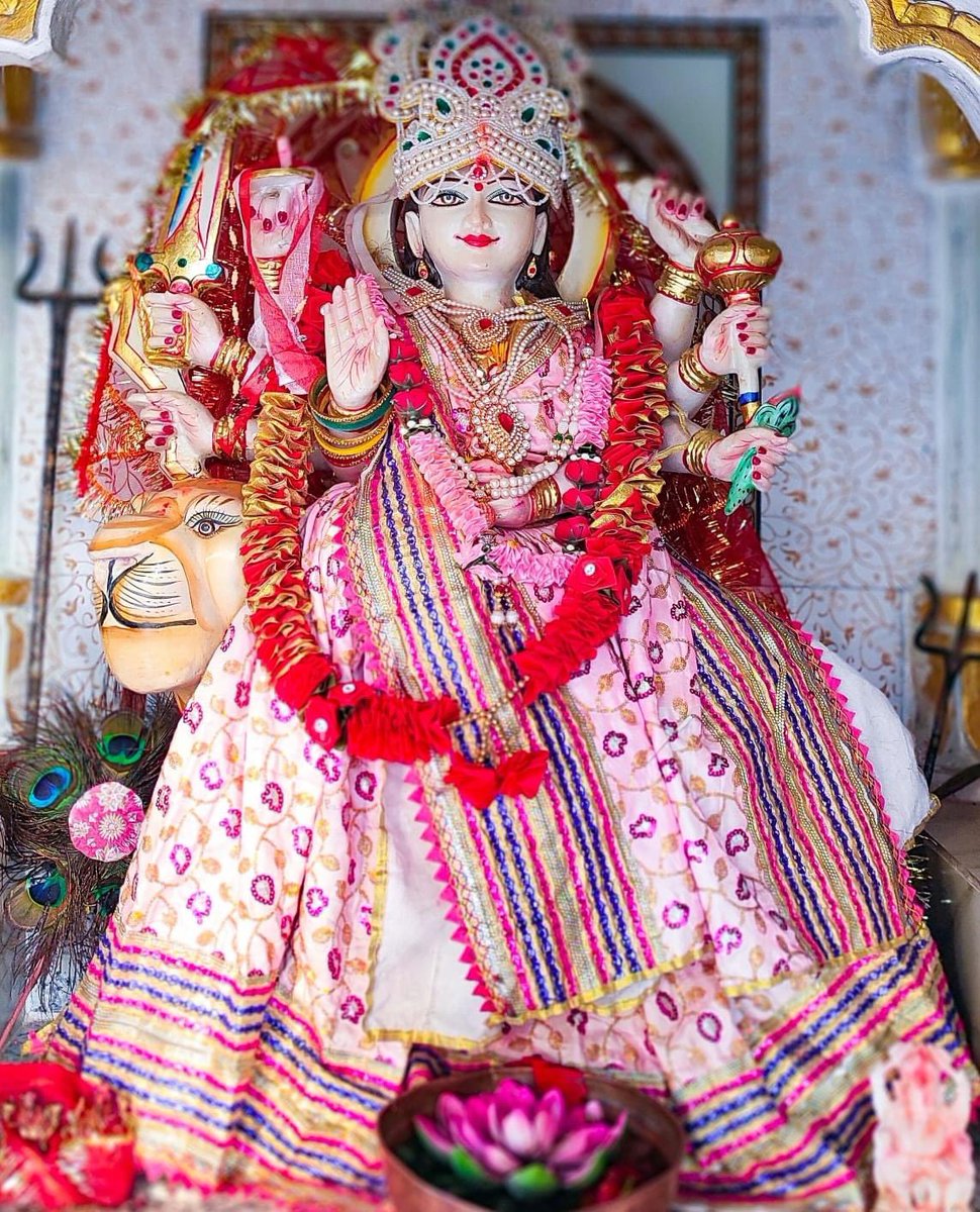 RONBupdates's tweet photo. Wednesday Morning &amp; Statue of Goddess Durga at Gangabidhya Bhagwati temple in Dang. ❤🙏

Pic. Padam KC https://t.co/CykhzWgTri