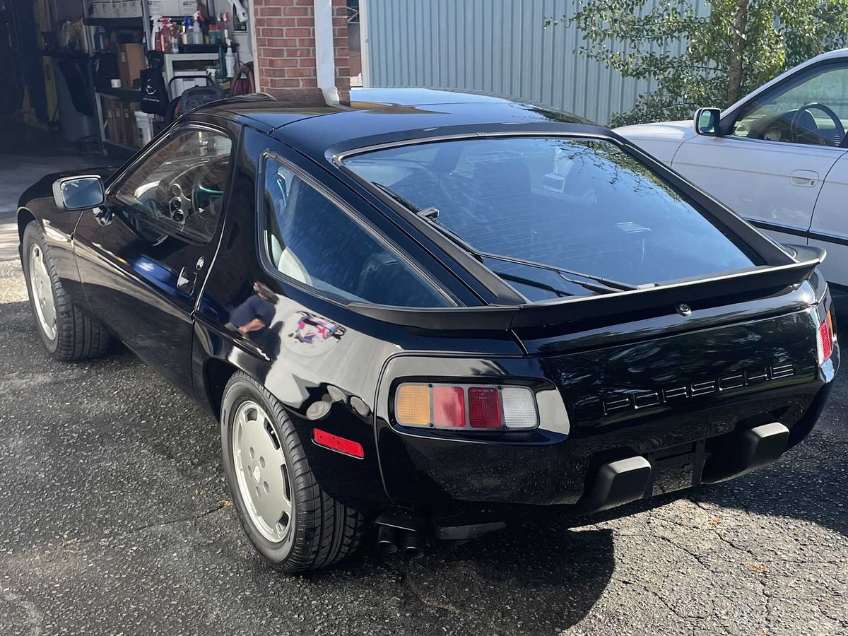 StuttgartStudio's tweet photo. We don't do a ton of 928s but when we do its always a special treat.  This 1985 928S in Black was no exception!  #monroney # #autobahn #windowsticker #928s #germany #frontengine #thereisnosubstitute #porsche https://t.co/3VxyahnbYX