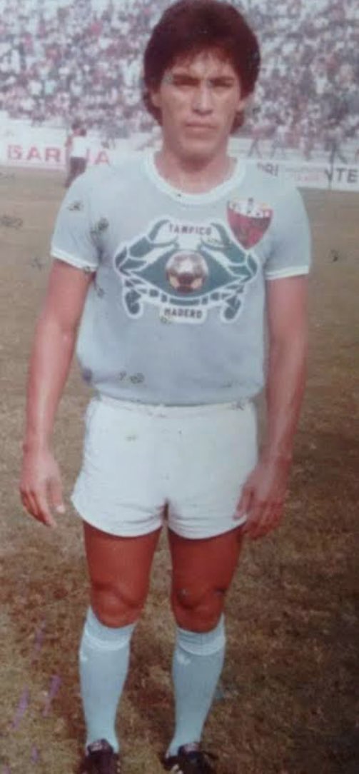 Moises17128611's tweet photo. @SoyReferee Maestro Galindo ✌ https://t.co/zltBKONfpF