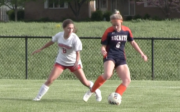Channel1450com's tweet photo. Gleckler Powers Rochester To Big Win Over Springfield High https://t.co/blIejCFSC8 https://t.co/JsJD2DnhMv