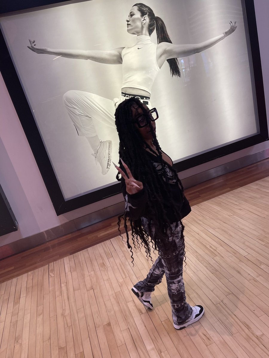 __M00M00's tweet photo. been coolin bae, hby ? 🪤 https://t.co/GEV6DNcHe1