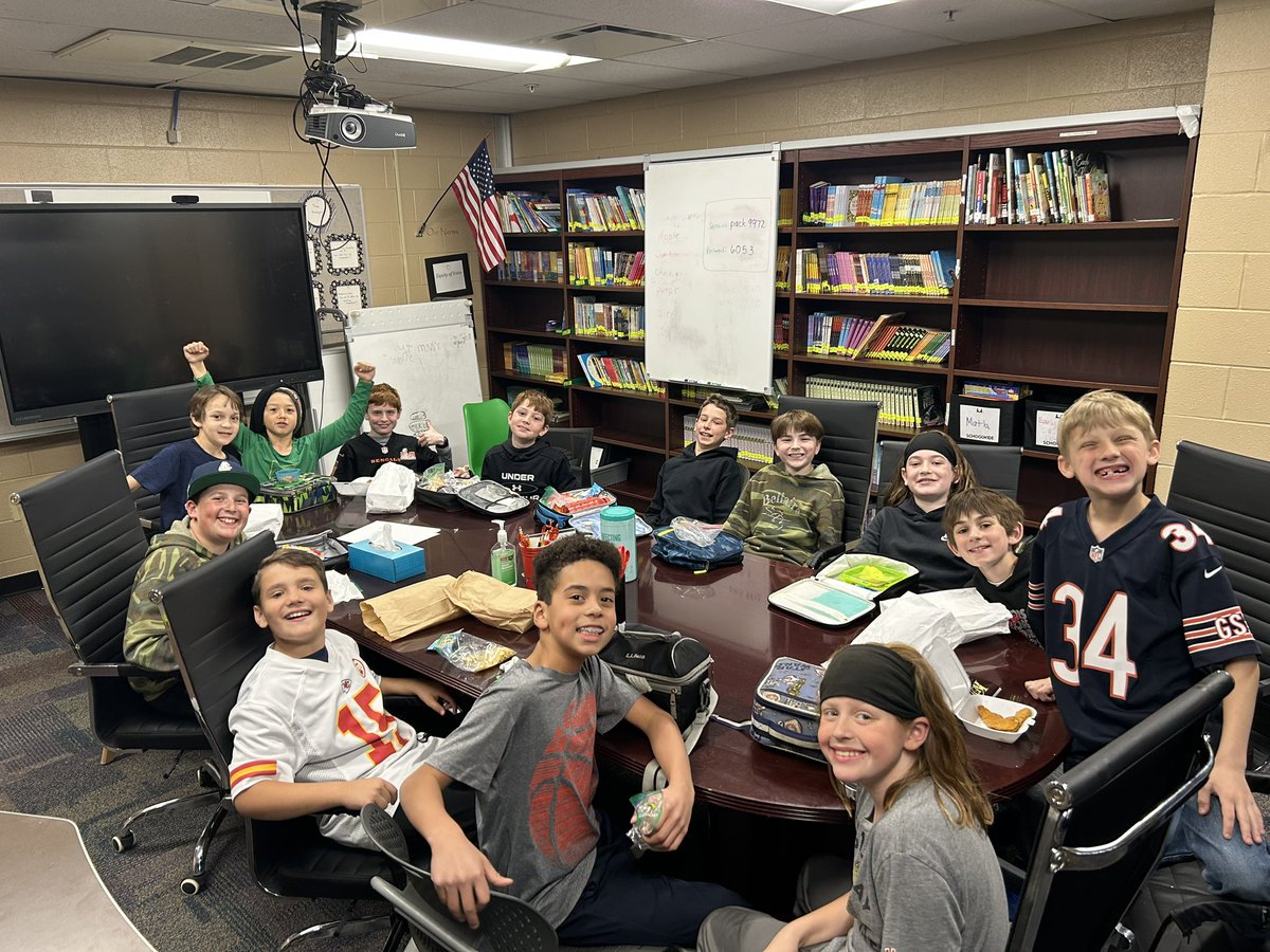 Love ❤️❤️❤️❤️ lunch with Mrs. C Day part 1!!! #kipway #109way