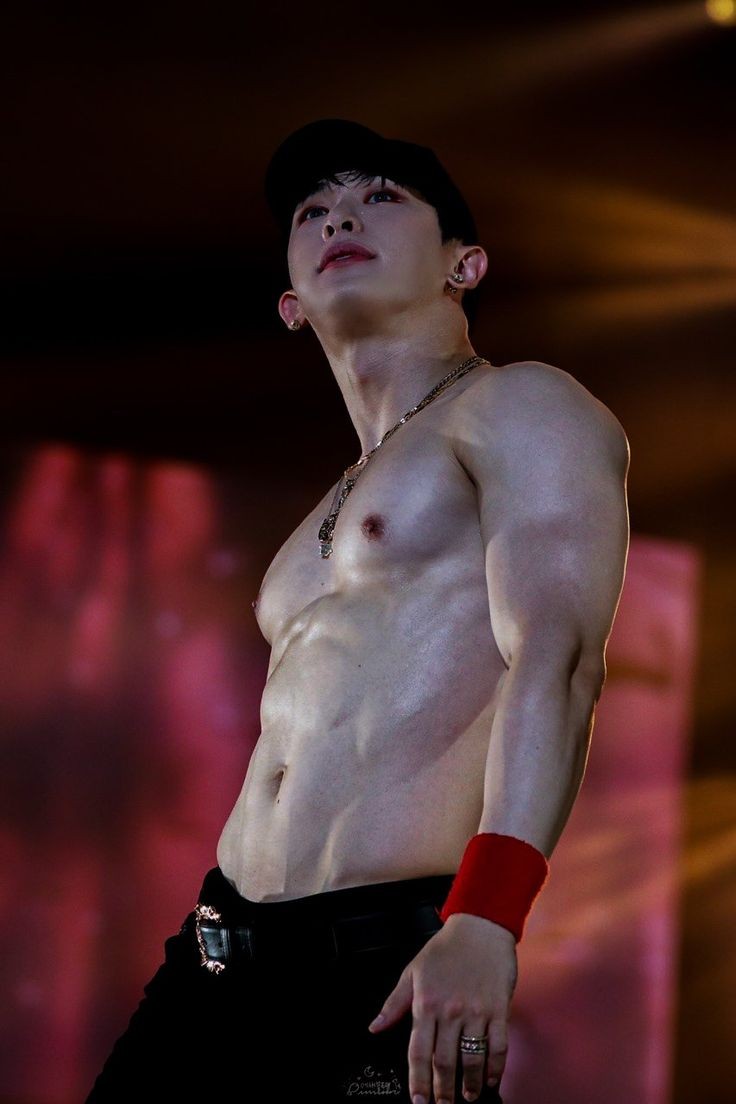 iconickpopboys's tweet photo. 2245. Wonho https://t.co/B0qMd7eyZt