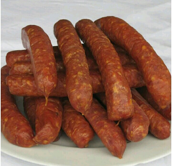AbenaMathilde1's tweet photo. Bonjour, c’est du très bon lait (Maziwa à vendre , le prix est vraiment intéressant , nous avons de saucisses et fromage de Goma https://t.co/faddsl5keL