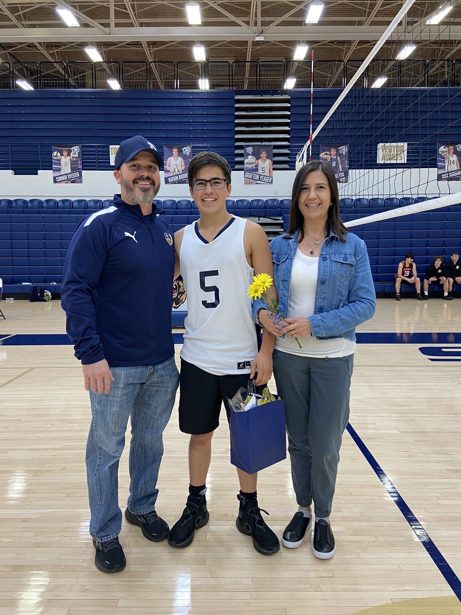 Tri-West High School Athletics (@triwestsports) on Twitter photo Boys Volleyball Senior Night! Our guys have a had a great season! So happy to celebrate them tonight! <a href="/TW_Principal/">Tri-West Principal</a> <a href="/nwhsc1/">Dr. Scott Syverson</a> <a href="/ScottFrye37/">Scott Frye</a> <a href="/VbMens/">TWMensVB</a> <a href="/twbruinsden/">Bruins Den</a> Boys Volleyball Senior Night! Our guys have a had a great season! So happy to celebrate them tonight! <a href="/TW_Principal/">Tri-West Principal</a> <a href="/nwhsc1/">Dr. Scott Syverson</a> <a href="/ScottFrye37/">Scott Frye</a> <a href="/VbMens/">TWMensVB</a> <a href="/twbruinsden/">Bruins Den</a>