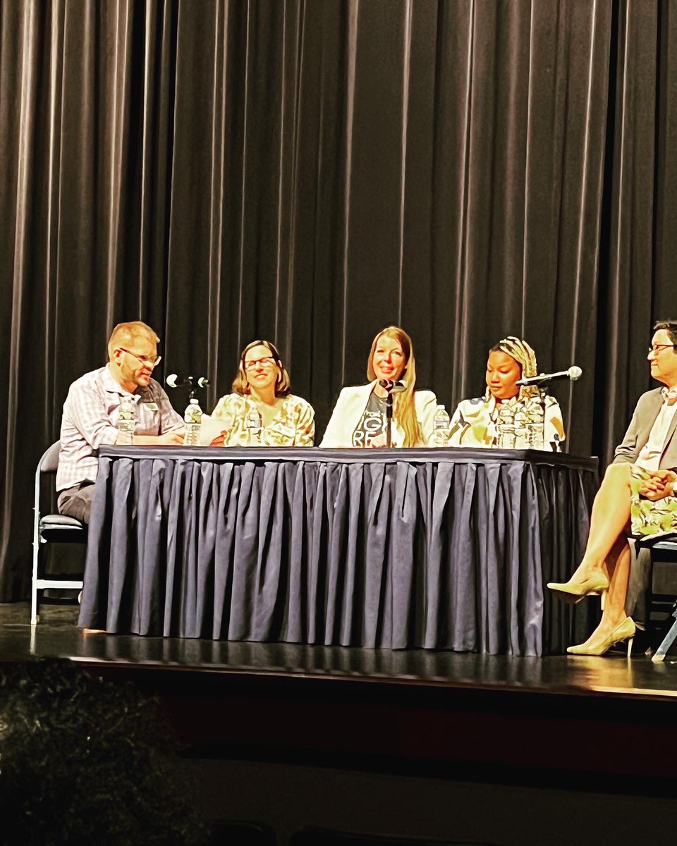AllyMTay's tweet image. I was honored to participate in a panel discussion last night with @ddga13 and @coxcampus showcasing the positive impact Structured Literacy is having in classrooms across the nation. #readingisacivilright #literacyandjusticeforall