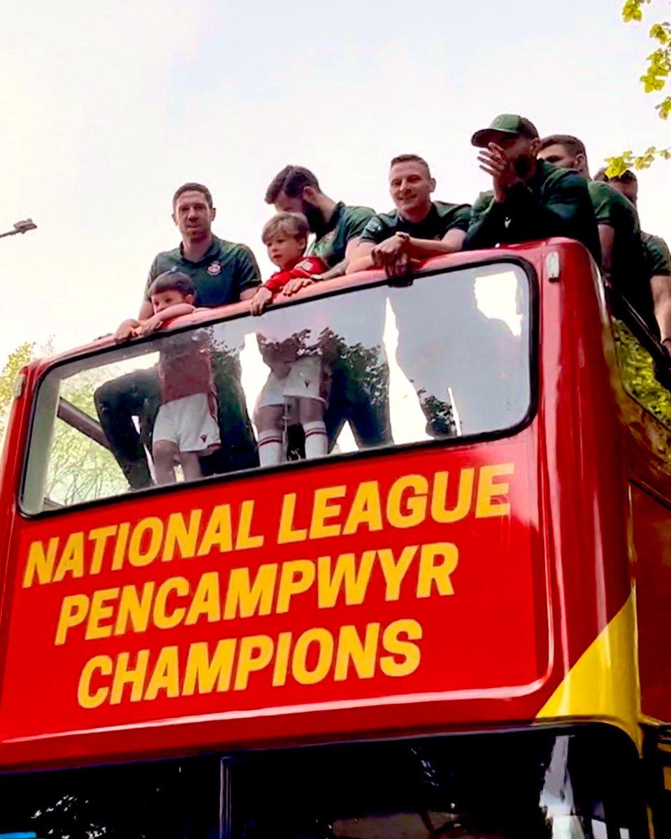 DelythHParry's tweet photo. Champions 🏆⚽️ @Wrexham_AFC https://t.co/Ws4wC57kh4