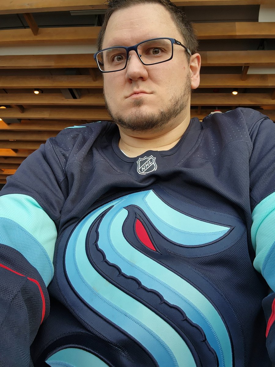 daphobes's tweet photo. Getting ready for my flight to Dallas on @AlaskaAir to cheer on the @SeattleKraken in round 2 game 3! #LETSGOKRAKEN https://t.co/Q58LusAK72