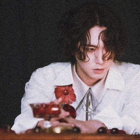 PENTAGON_GSW95's tweet photo. 𝐋𝐚𝐬𝐜𝐢𝐚 𝐜𝐡'𝐢𝐨, 𝐬𝐨𝐫𝐭𝐞, 𝐬𝐨𝐬𝐩𝐢𝐫𝐢 𝐥𝐚 𝐥𝐢𝐛𝐞𝐫𝐭𝐚̀ https://t.co/APYyr0IVDd