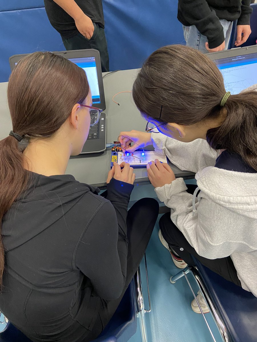 Drew Trafford tweet media