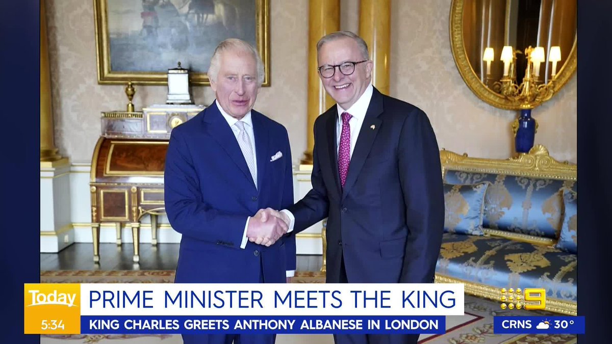 lady_doi's tweet photo. As an Australian monarchist, I’m delighted to hear that our Republican Prime Minister Anthony Albanese will swear allegiance to King Charles III at the Coronation.
He’s also warned Republicans that staging another vote on Australia’s future Head of State is not imminent. 👏 https://t.co/4EyBaxEoF8