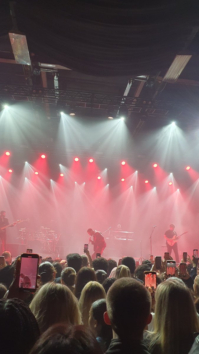TMabunjwa's tweet photo. #giveon #manchester #O2 #giveon2023
Great night. https://t.co/e93jaUchan