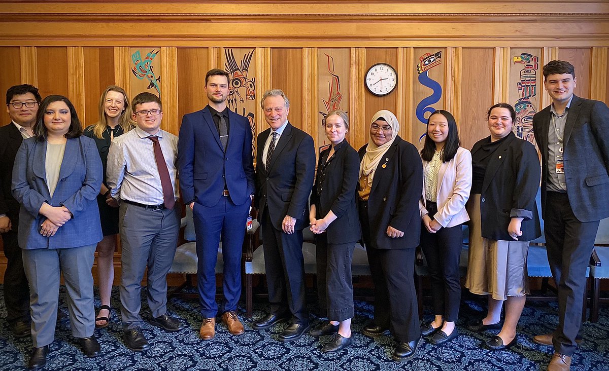 GeorgeHeyman's tweet photo. True pleasure to meet with this yearβs incredible cohort of @BCLegislature Internship Program interns. I greatly enjoyed chatting about ongoing work addressing #ClimateChangeStrategy in our province. Also nice to hear highlights and experiences from their time working at the #Leg https://t.co/JqmuxR4WvI
