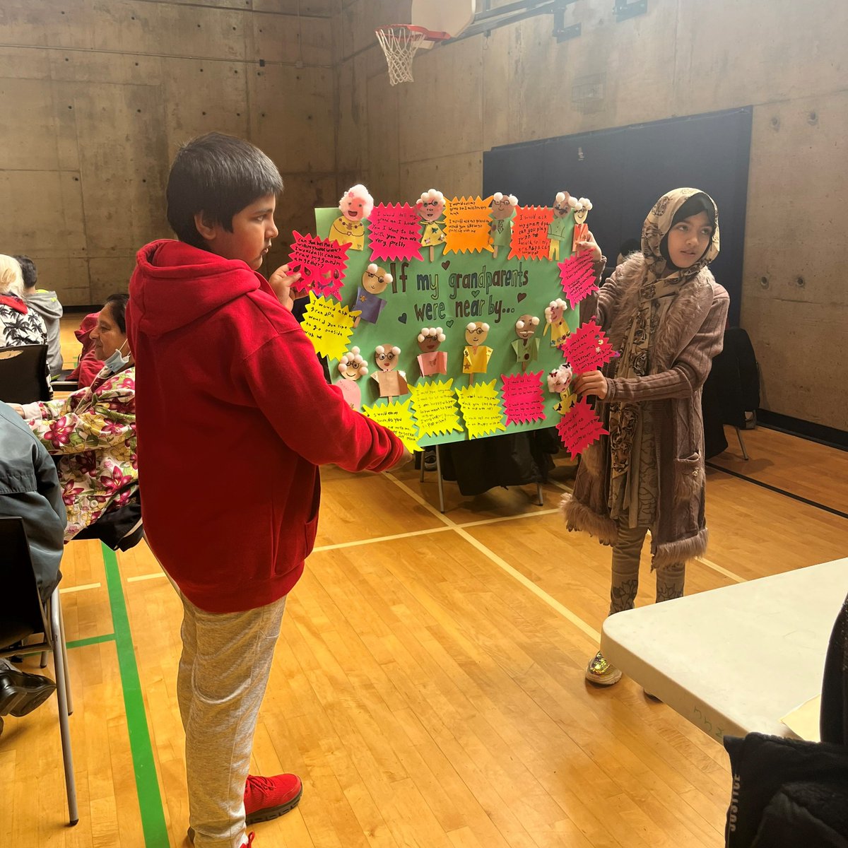 TNOtoronto's tweet photo. Wonderful event hosted by #TNO, bringing together local Thorncliffe Park Seniors, Flemingdon Park Seniors and our local elementary school, Thorncliffe Public School together for some light hearted fun and togetherness. https://t.co/ytRmyE9Cur