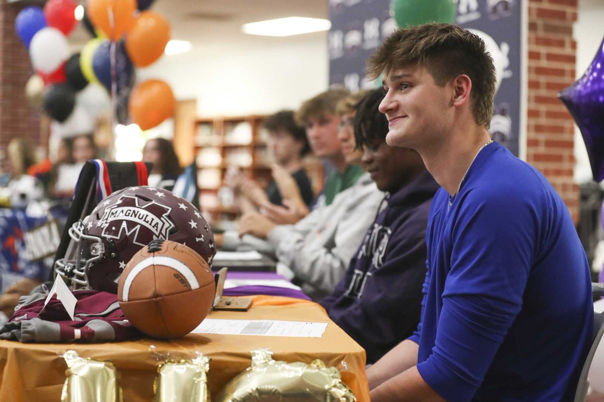 ConroeSports's tweet photo. Wells, Polo highlight Magnolia’s big signing day https://t.co/TGS3duMKK6 https://t.co/KosaogBQCC