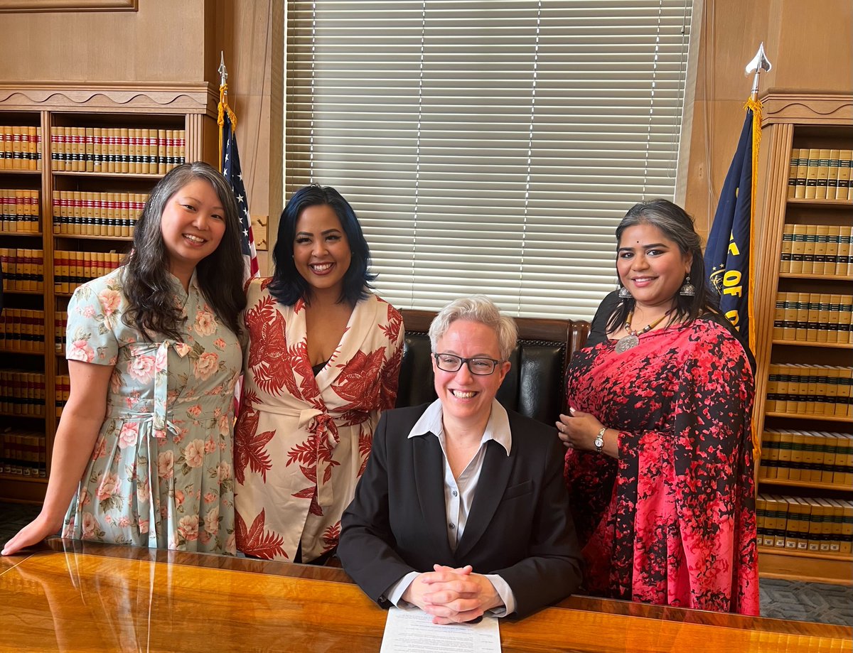 Governor <a href="/TinaKotek/">Tina Kotek</a> signed the proclamation for AAPI Heritage Month 🔥 🙌🏼