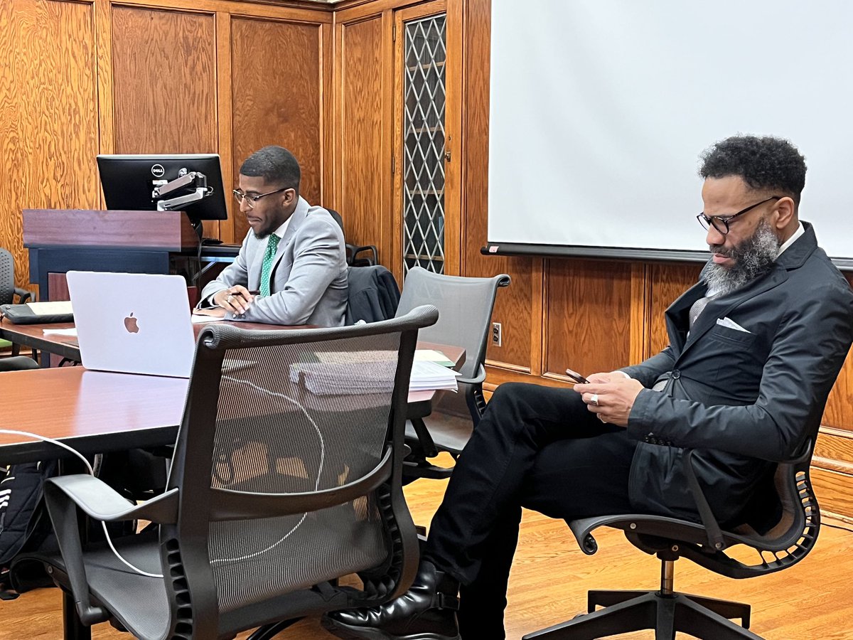 Dissertation has been successfully defended. A special shoutout to the greatest guidance committee for their mentorship and high expectations: Dr. Dagbovie (my advisor and mentor), Dr. LaShawn Harris (<a href="/madameclair08/">LaShawn Harris</a>), Dr. Nwando Achebe <a href="/NwandoAchebe/">Nwando</a>), and Dr. Glenn Chambers.