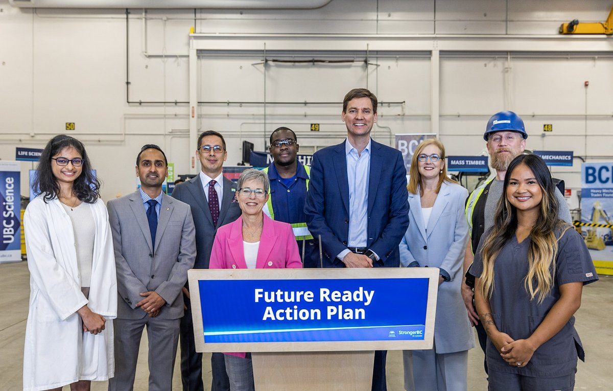 SFU's tweet photo. Yadvinder Singh, a @FAS_SFU alumnus and research scientist at @BallardPwr, describes his experience as a student in an #SFU-Ballard partnership during the announcement of the @BCGovNews's new StrongerBC: Future Ready Action Plan. 

@SFUalumni @sfusurrey https://t.co/qzTC7v87CG