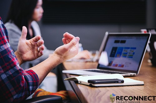 _onlinetherapy_'s tweet image. How to conquer the first days at your new job: bit.ly/Firstdaysnewjob  | reconnectonlinetherapy.com